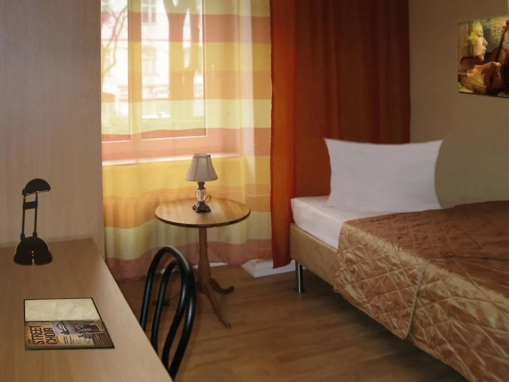 Hotel-Pension Am Savignyplatz Berlin Pensionat