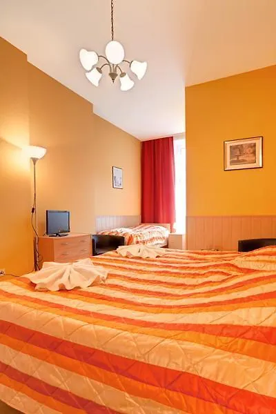 Hotel-Pension Am Savignyplatz Berlin