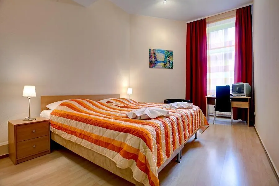 Hotel-Pension Am Savignyplatz Berlin 2*,  Germany