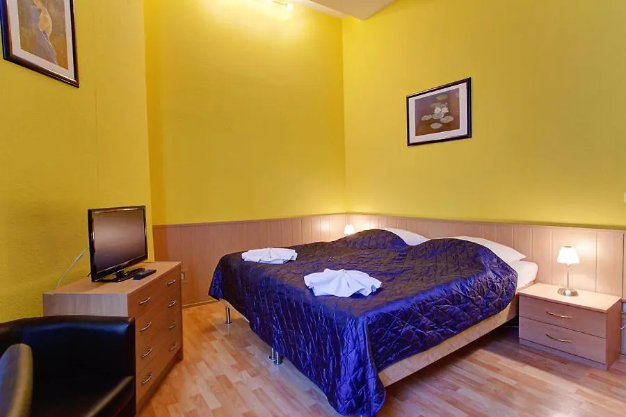 Hotel-Pension Am Savignyplatz Berlin Guest house