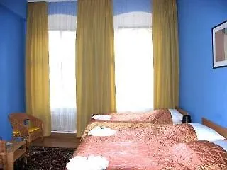 Hotel-Pension Am Savignyplatz Berlin 2*,  Germany