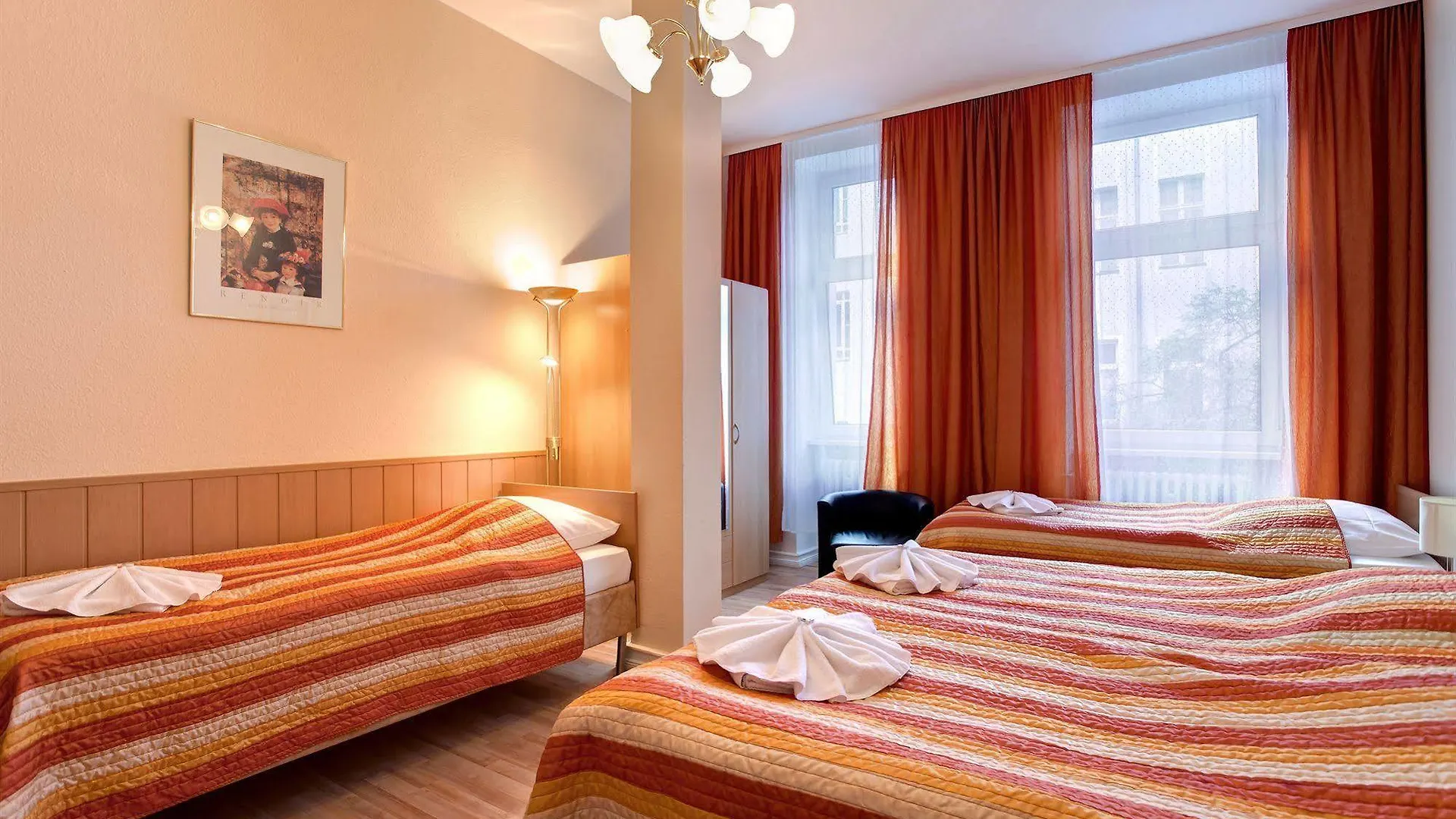 Hotel-Pension Am Savignyplatz Berlin